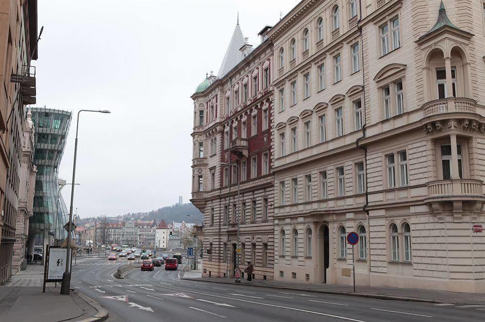 The Palace Suites And Apartments Prague Ngoại thất bức ảnh