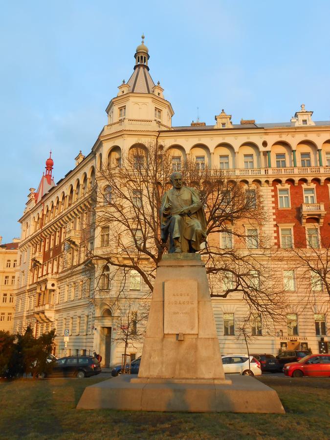 The Palace Suites And Apartments Prague Ngoại thất bức ảnh
