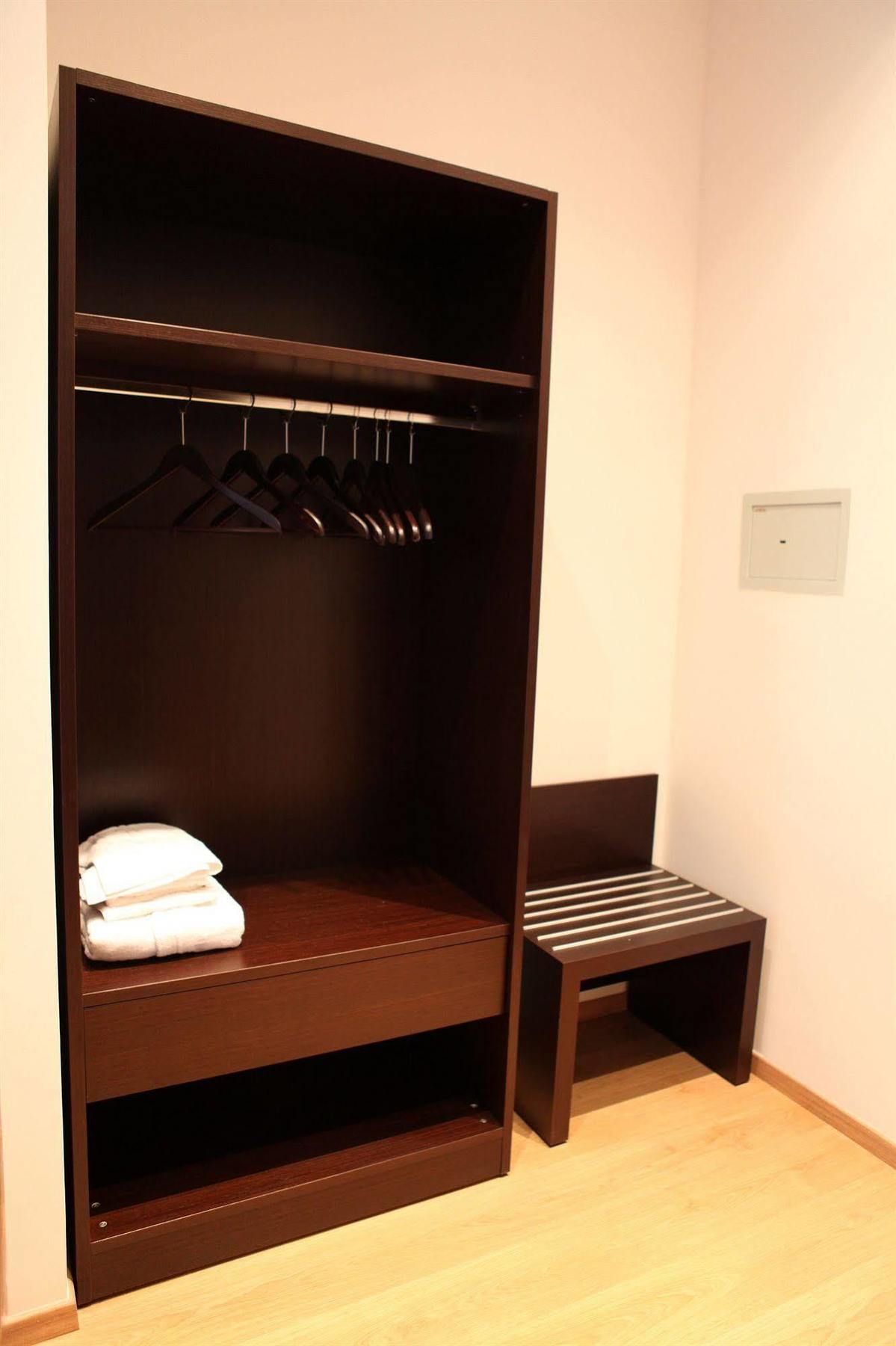 The Palace Suites And Apartments Prague Ngoại thất bức ảnh